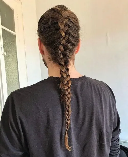 BRAIDED HAIR